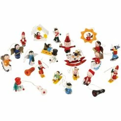 Féérie Lights & Christmas 24 Suspensions de Noël Tradition - Bois Objets de décoration Couleur Rouge